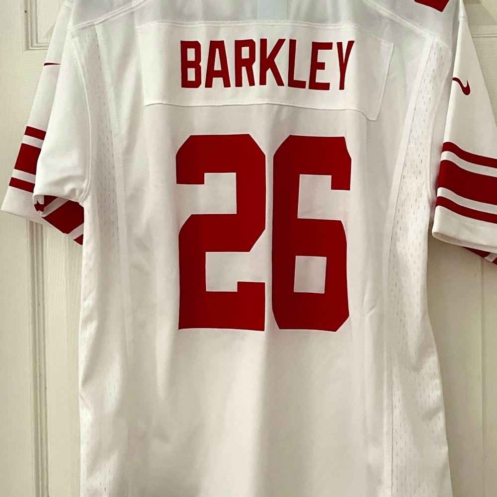 NEW WITH TAGS!! #26 BARKLEY SIZE L